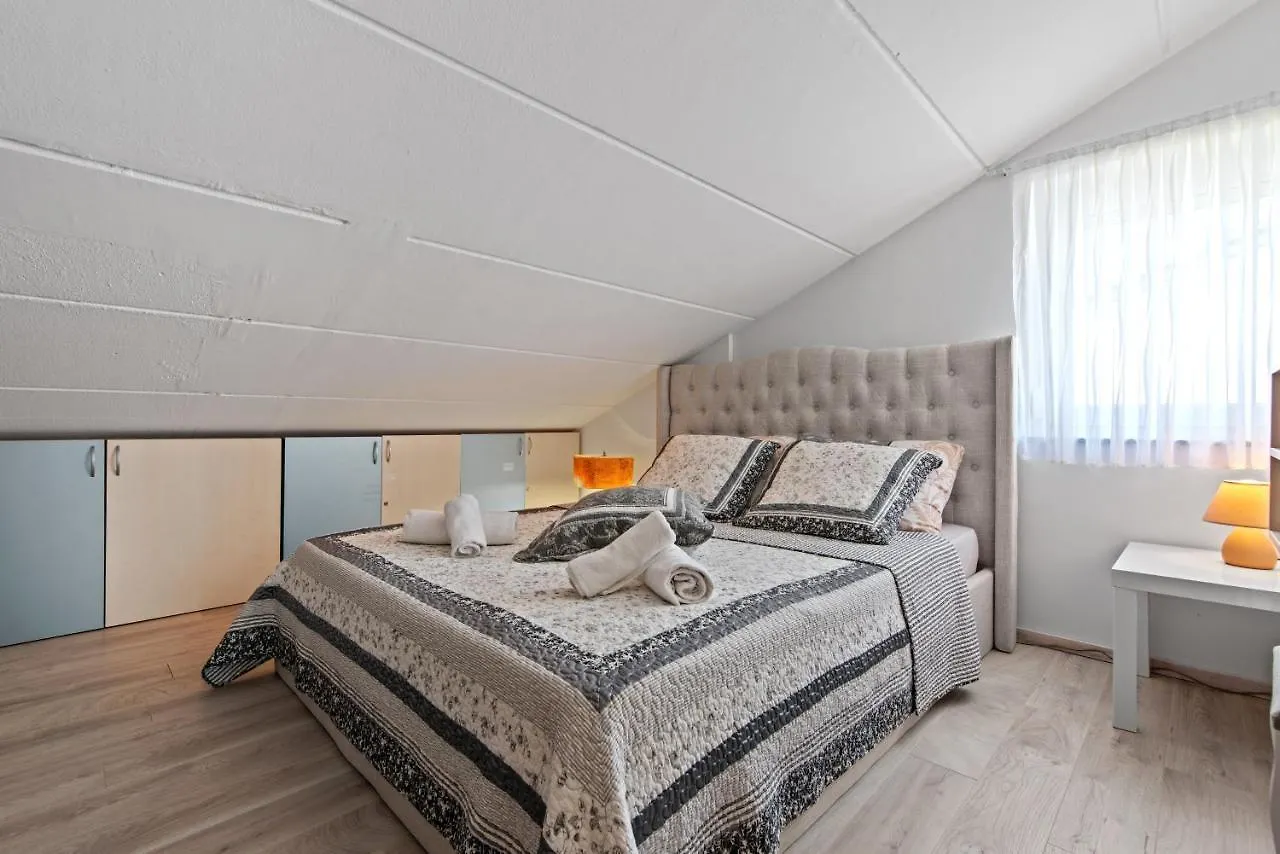 Apartment Kiara Novigrad Istria